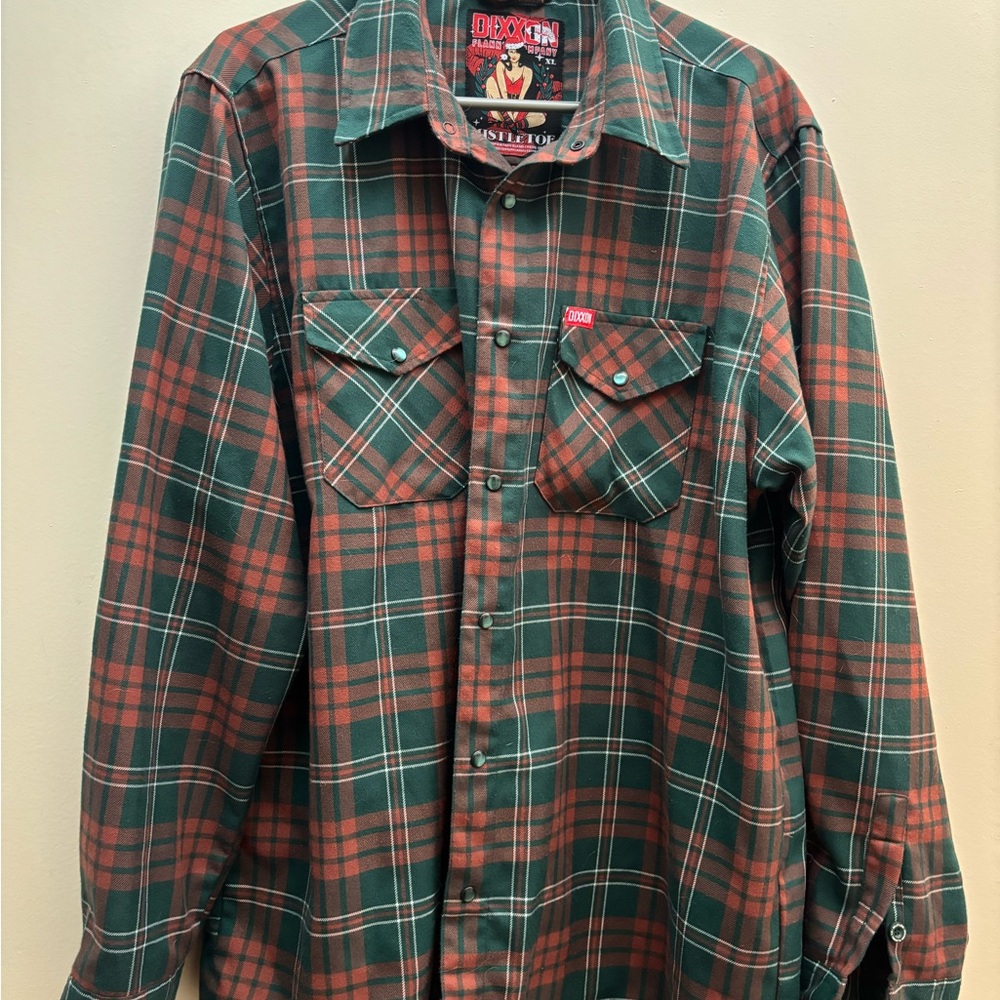 DIXXON Mistletoe Plaid Casual Button Down Shirt